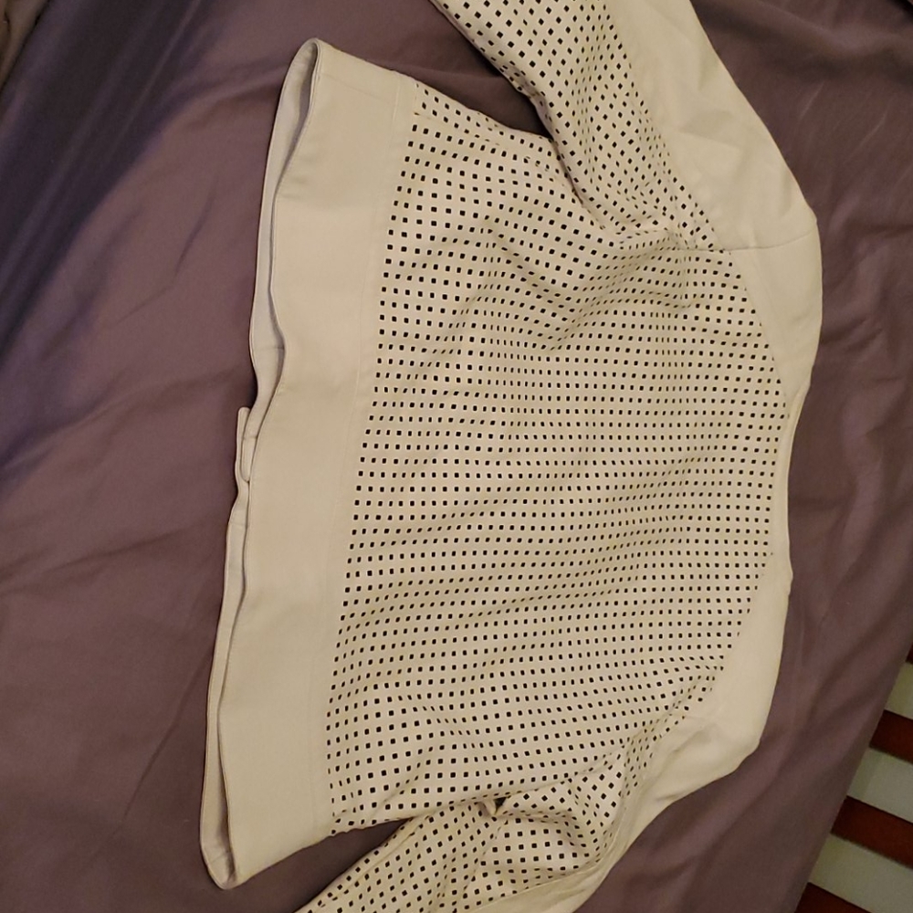 XL INC Jacket - Picture 3 of 5